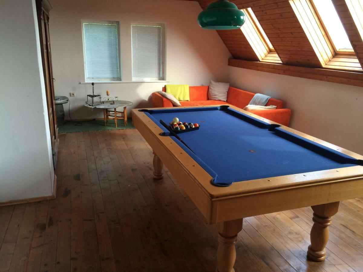 Holiday House Cervena Veza Piest'any Esterno foto